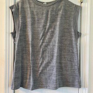Amazon Grey Tee